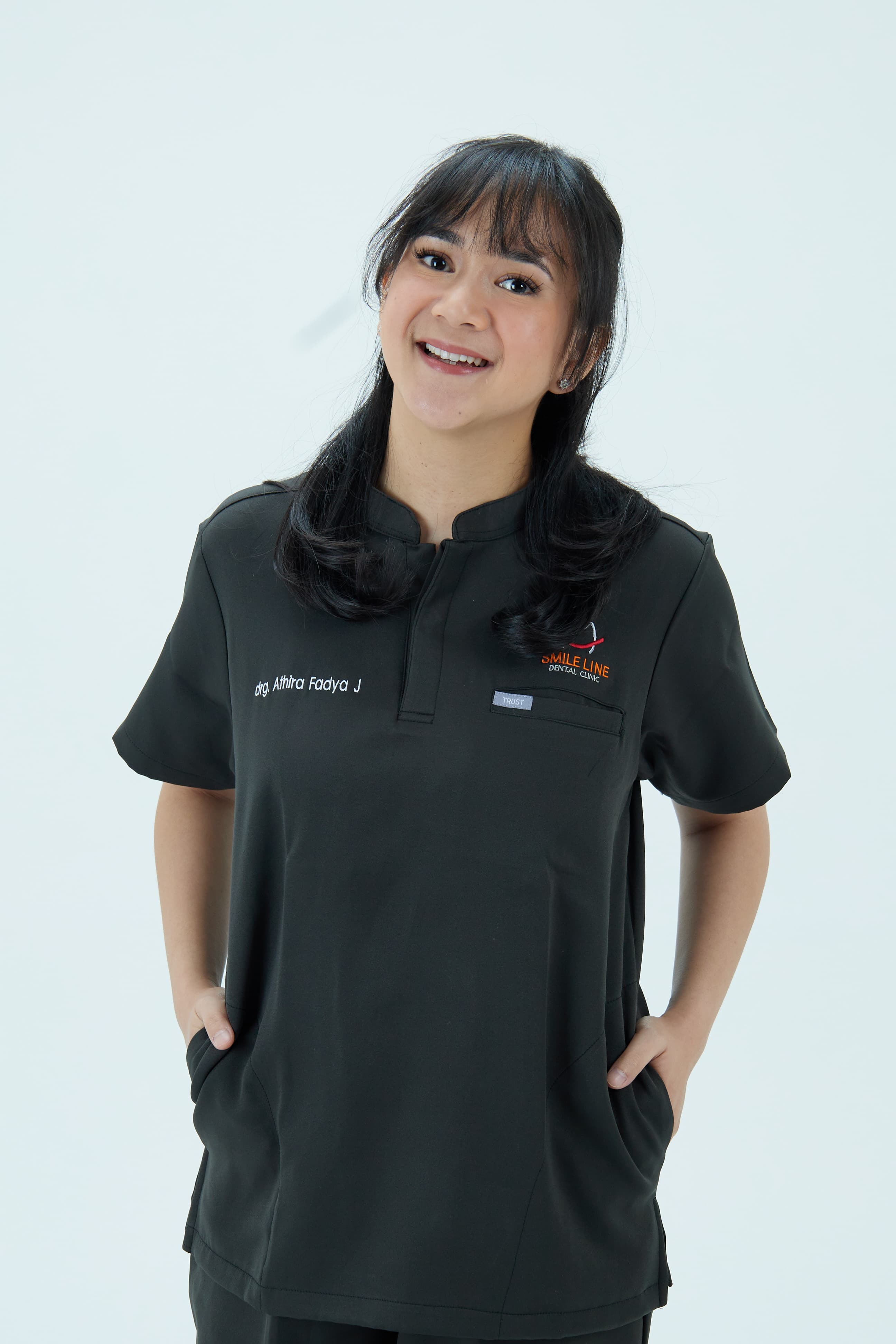 drg. Athira Fadya Junuzar